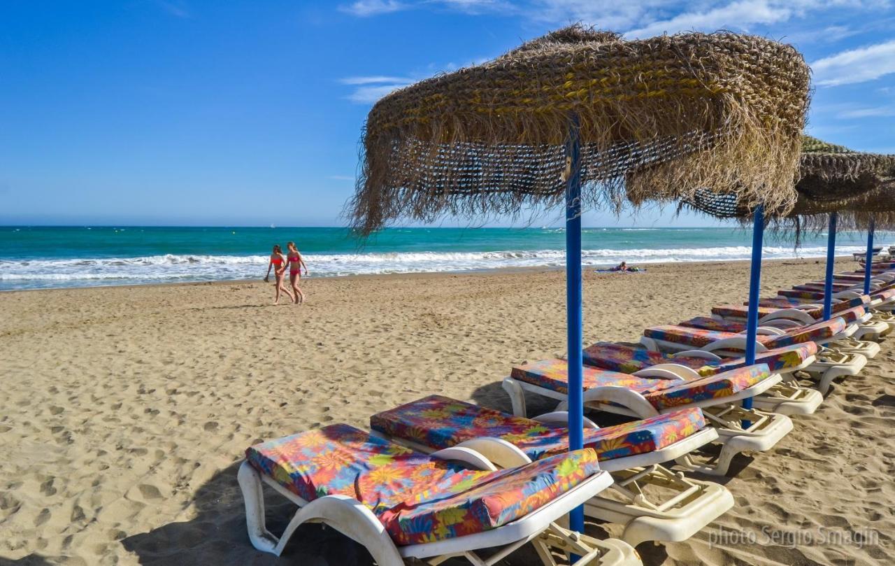 Timon II Apartamentos - A Solo 90 Metros De La Playa - Parking Gratis - Avenida De Las Palmeras Benalmádena Buitenkant foto